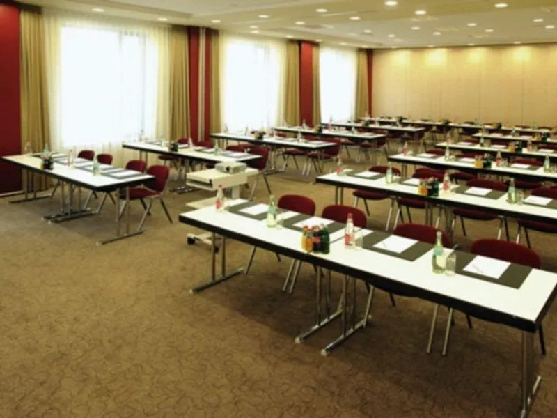 פרנקפורט Avani Frankfurt City Hotel - Previously Nh Collection Frankfurt City גרמניה